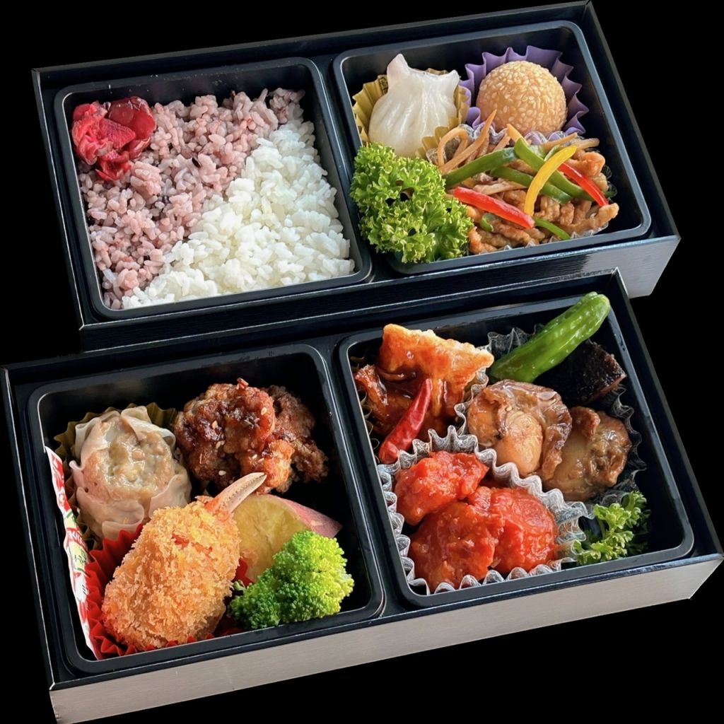 特選中華二段重　税込3,240円